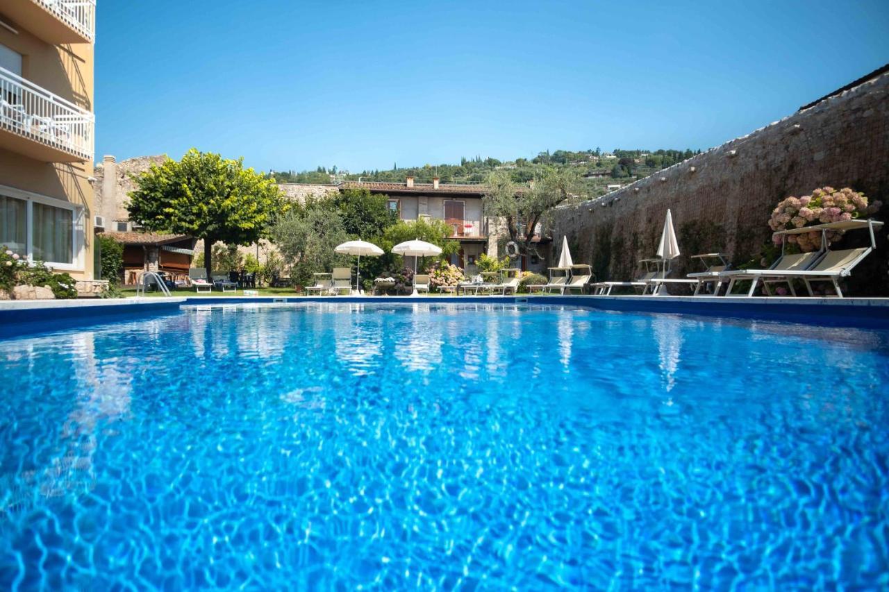 Hotel Romeo Torri Del Benaco Εξωτερικό φωτογραφία