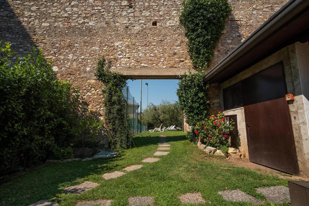 Hotel Romeo Torri Del Benaco Εξωτερικό φωτογραφία