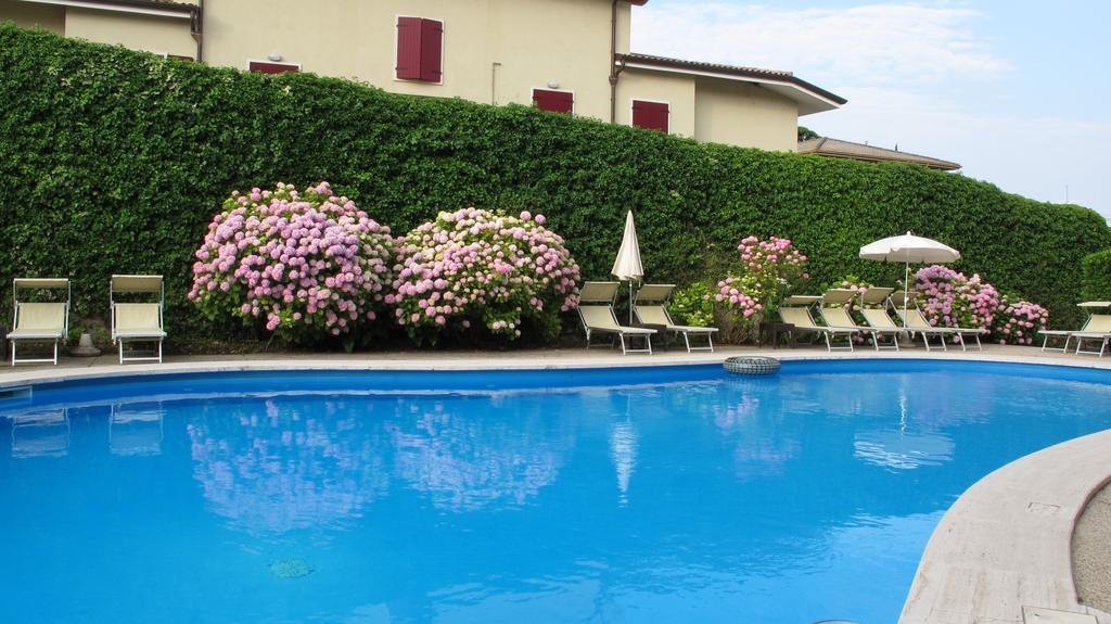 Hotel Romeo Torri Del Benaco Εξωτερικό φωτογραφία