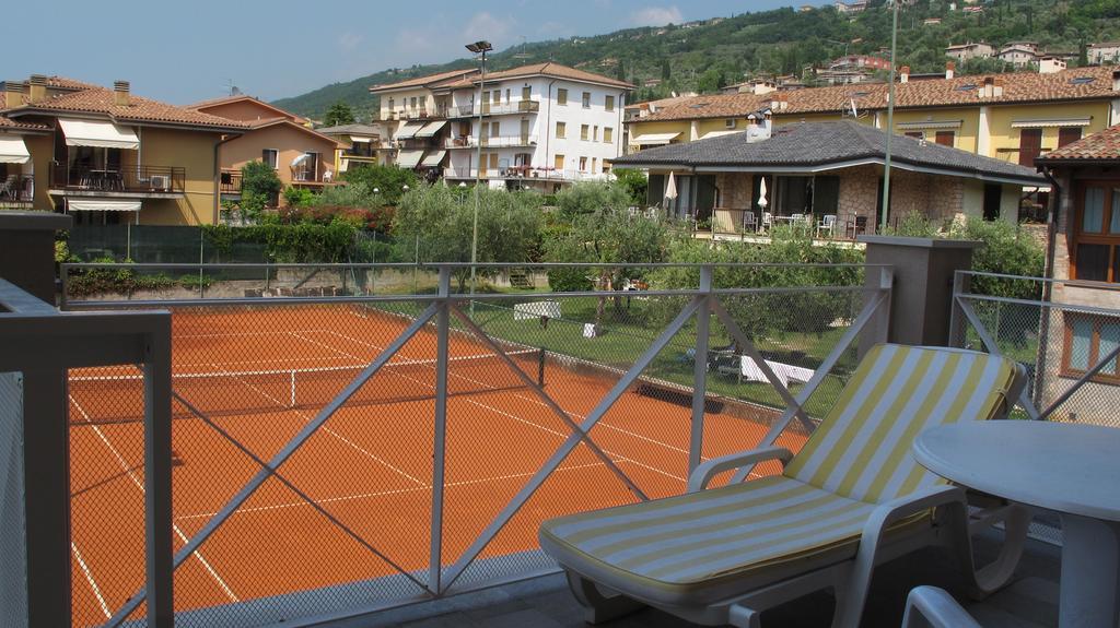 Hotel Romeo Torri Del Benaco Δωμάτιο φωτογραφία